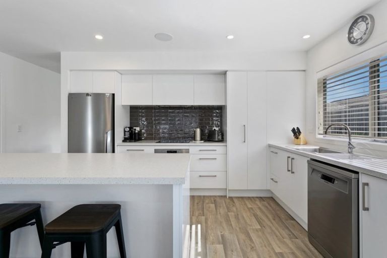 Photo of property in 34 Marabou Crescent, Nukuhau, Taupo, 3330