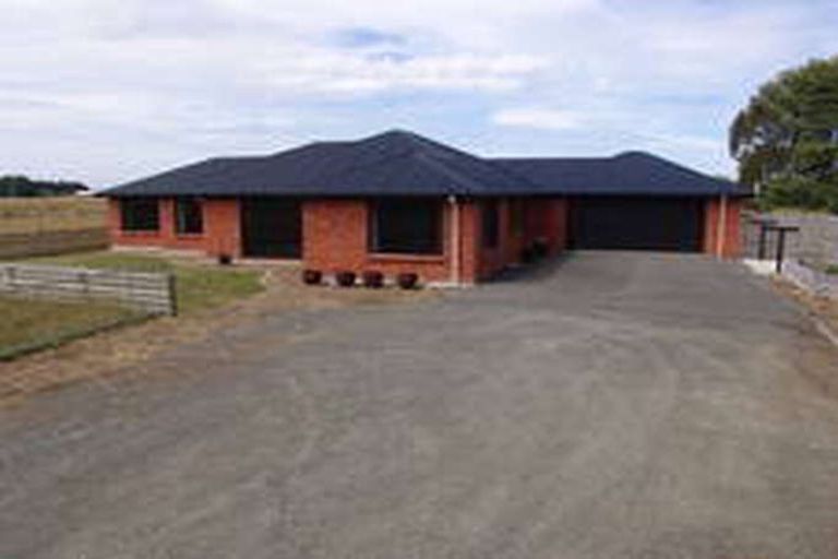 Photo of property in 97 Kennington Roslyn Bush Road, Roslyn Bush, Invercargill, 9872