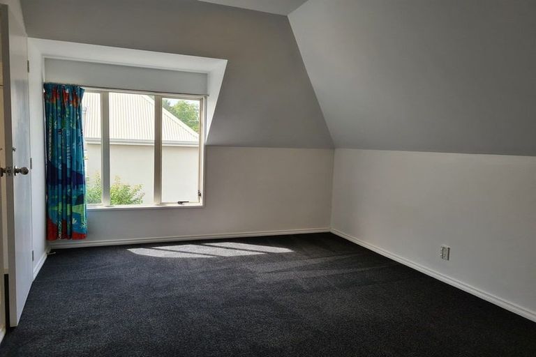 Photo of property in 2/97 Clyde Road, Ilam, Christchurch, 8041