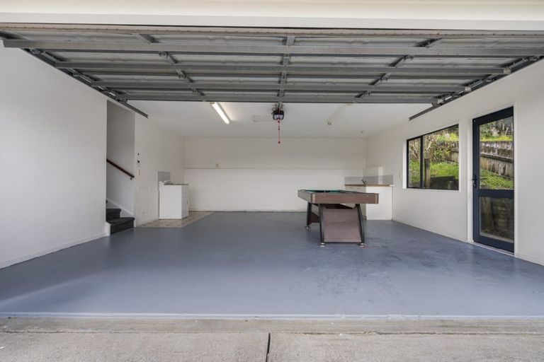 Photo of property in 16a Lowburn Place, Clover Park, Auckland, 2019