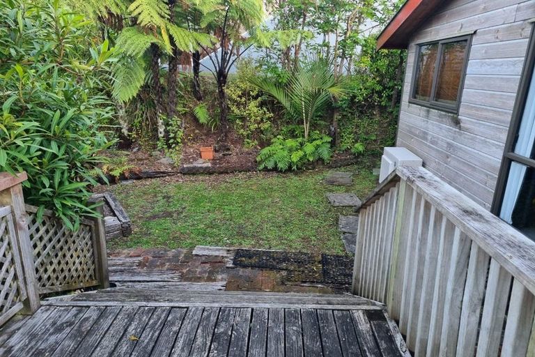 Photo of property in 6 Jacaranda Grove, Maungaraki, Lower Hutt, 5010
