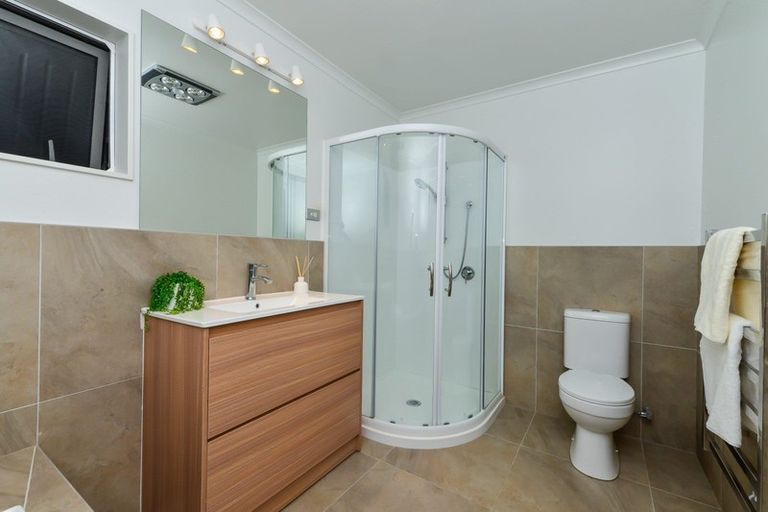 Photo of property in 120 Cumberland Drive, Flagstaff, Hamilton, 3210