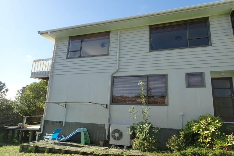 Photo of property in 60 Leeward Drive, Whitby, Porirua, 5024
