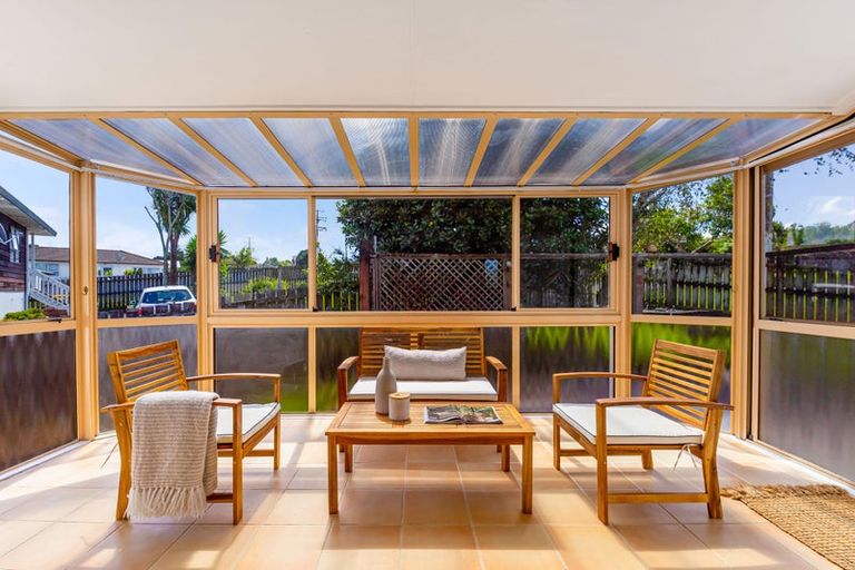 Photo of property in 101 Triangle Road, Massey, Auckland, 0614