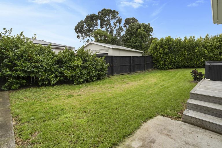 Photo of property in 44 Line Road, Glen Innes, Auckland, 1072