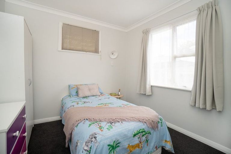 Photo of property in 130 College Street, Awapuni, Palmerston North, 4412