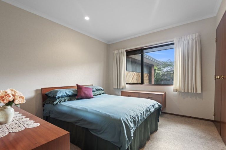 Photo of property in 35 Presidential Drive, Milson, Palmerston North, 4414