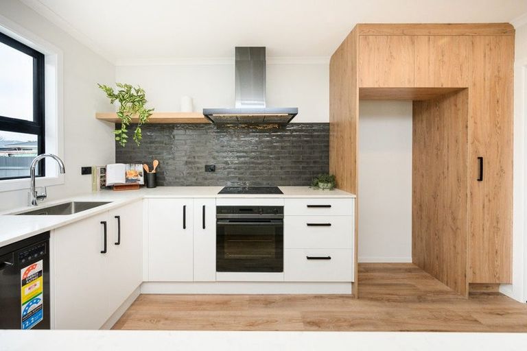 Photo of property in 5a Anglesey Place, Awapuni, Palmerston North, 4412