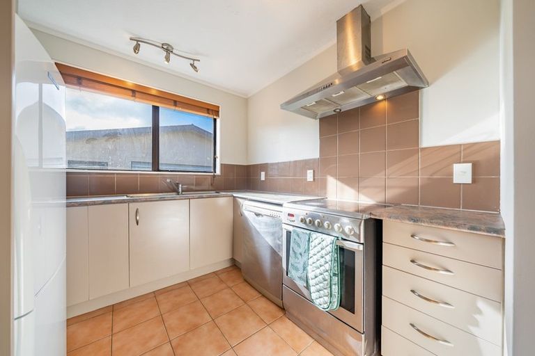 Photo of property in 11 Topaz Street, Birchville, Upper Hutt, 5018