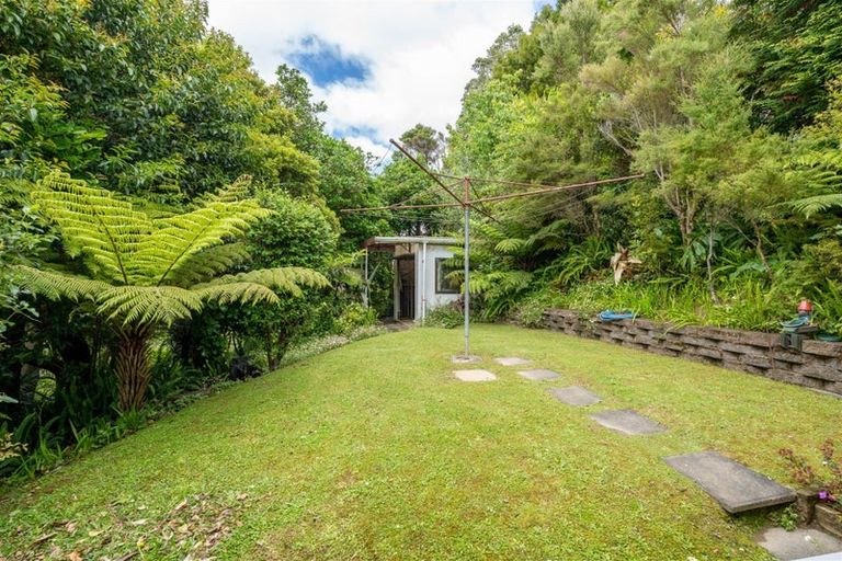 Photo of property in 96 Te Haumi Drive, Paihia, 0200