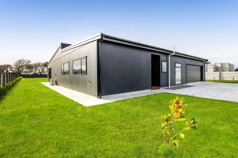 Photo of property in 8 Manu Road, Okaiawa, Hawera, 4671
