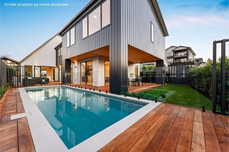 Photo of property in 8 Odlin Lane, Red Beach, 0932