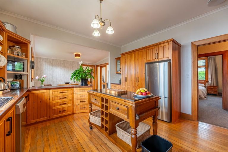 Photo of property in 16 Taylor Street, Geraldine, 7930