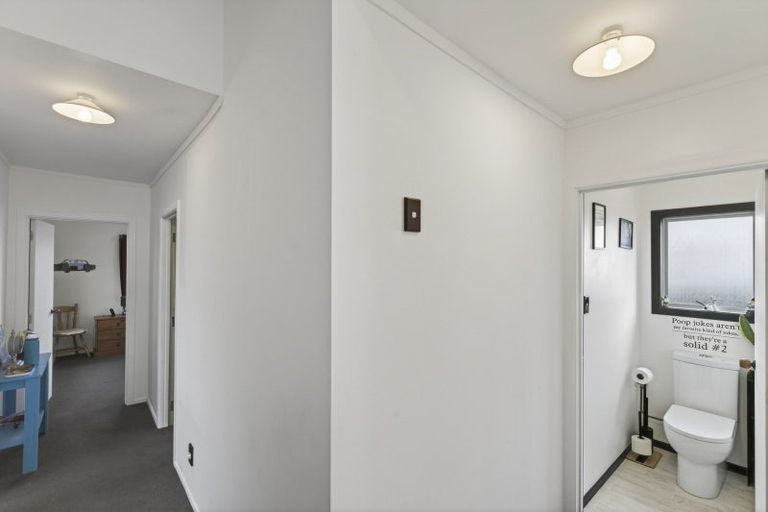 Photo of property in 58 Mould Street, Waitara, 4320