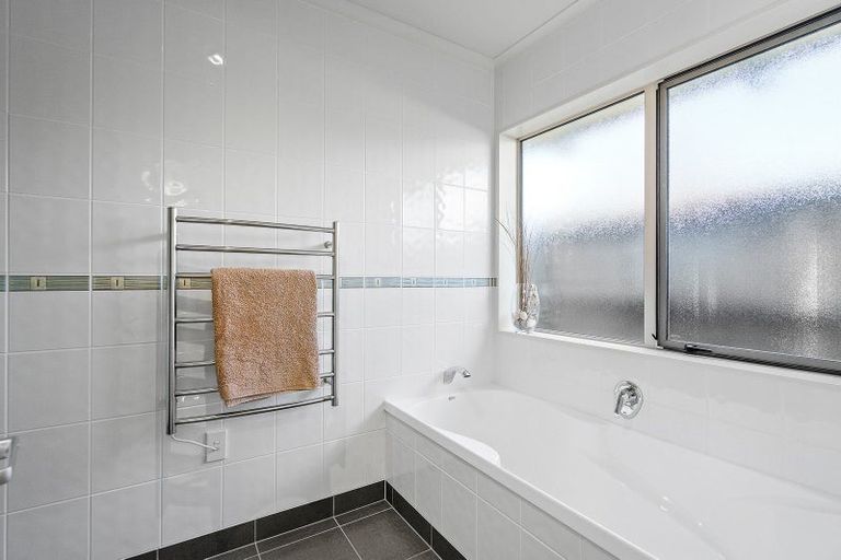 Photo of property in 4 Brancaster Place, Cambridge, 3434