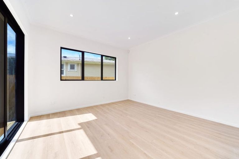 Photo of property in 180 Clevedon Road, Papakura, 2110