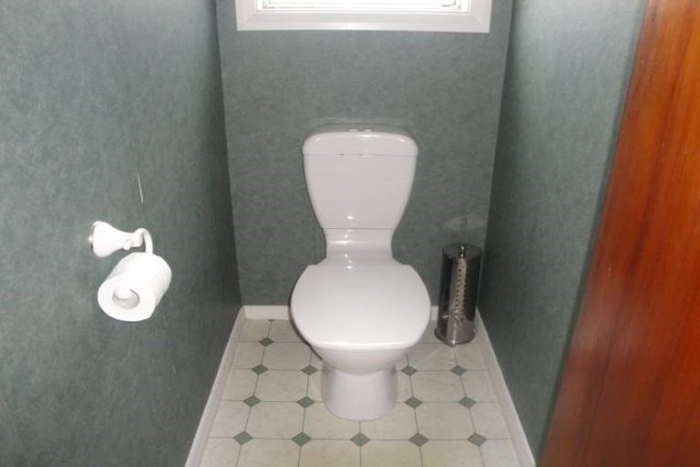 Photo of property in 10 Brassey Road, Saint Johns Hill, Whanganui, 4500