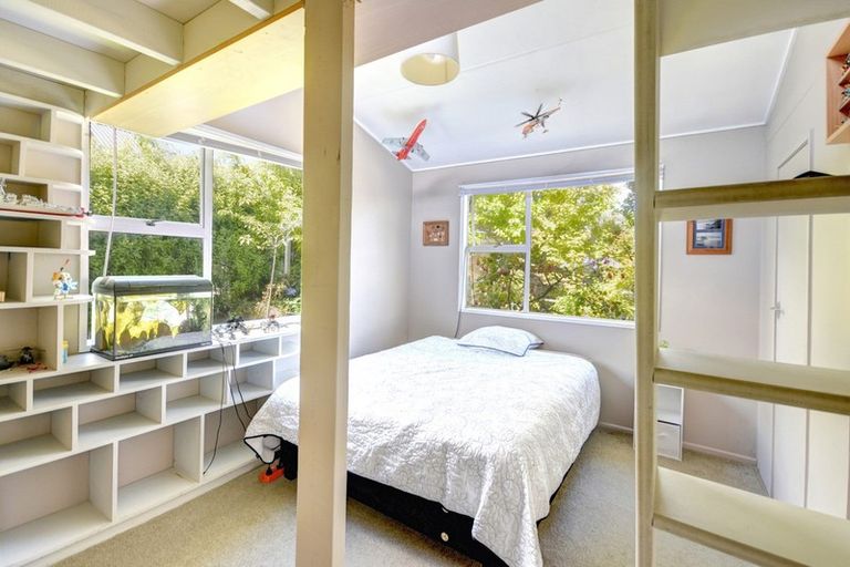 Photo of property in 17 Virginia Avenue, Broad Bay, Dunedin, 9014