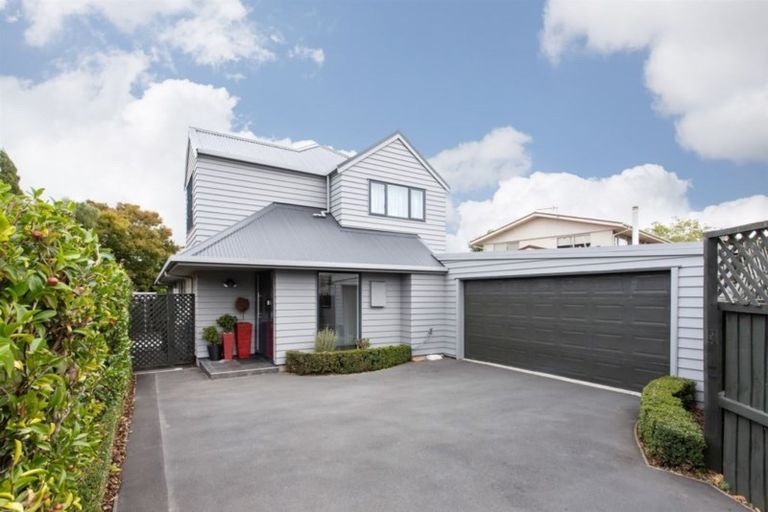 Photo of property in 17b Wairakei Road, Strowan, Christchurch, 8052