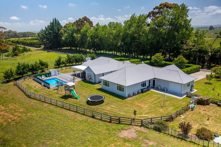 Photo of property in 240a Blueskin Road, Brunswick, Whanganui, 4571