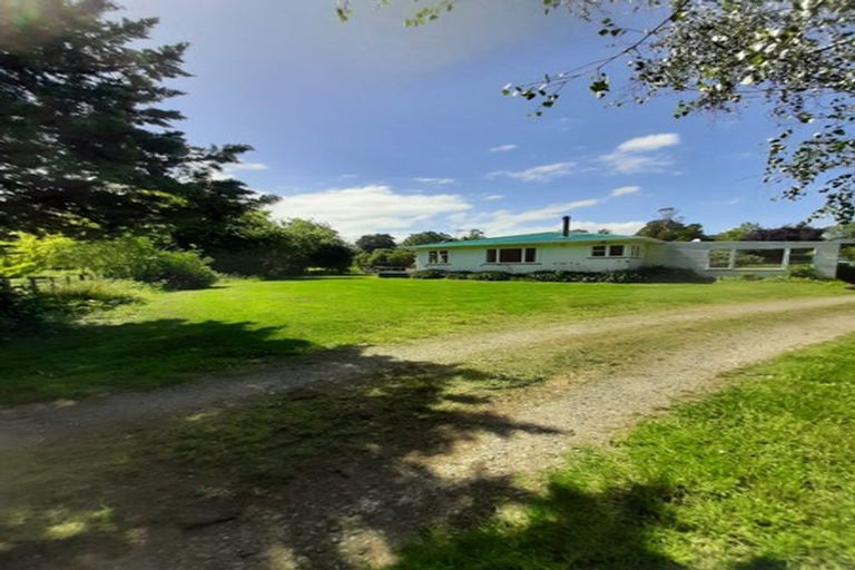 Photo of property in 341 Gladstone Road, Gladstone, Carterton, 5792