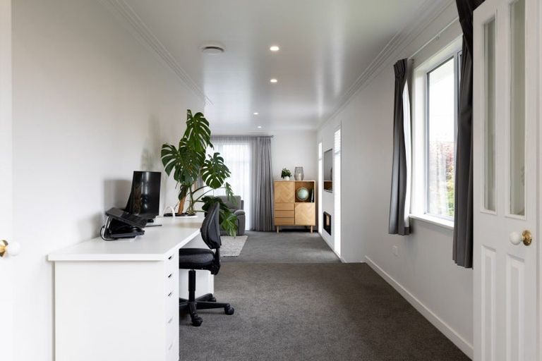 Photo of property in 57 Grosvenor Street, Cambridge, 3434