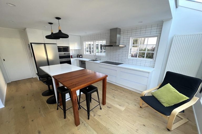 Photo of property in 66 Cashmere Avenue, Khandallah, Wellington, 6035