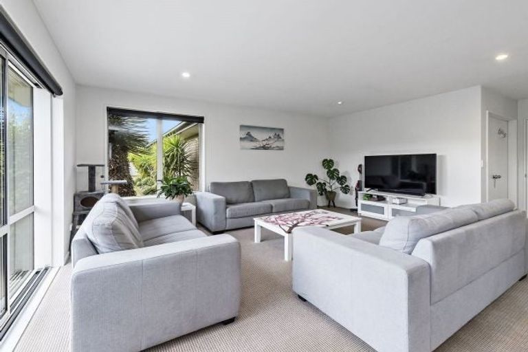 Photo of property in 55 Dryden Avenue, Rolleston, 7614