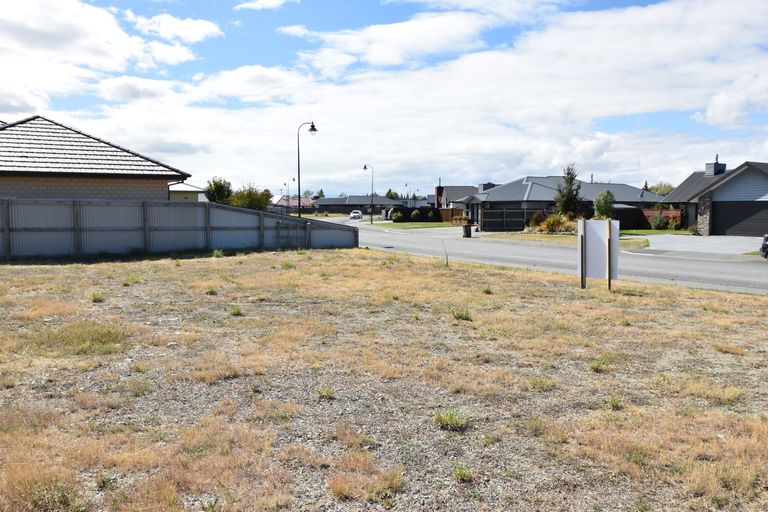 Photo of property in 32 Lakeland Avenue, Twizel, 7901