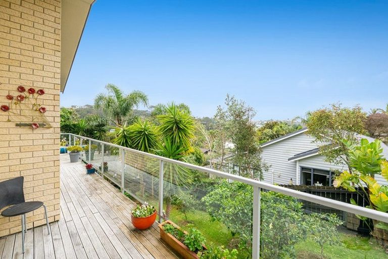 Photo of property in 5 Palm Cove, Arkles Bay, Whangaparaoa, 0932