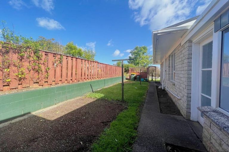 Photo of property in 17a Russleigh Drive, Dinsdale, Hamilton, 3204