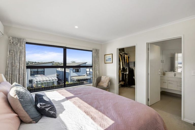 Photo of property in 15 Oioi Road, Hobsonville, Auckland, 0616