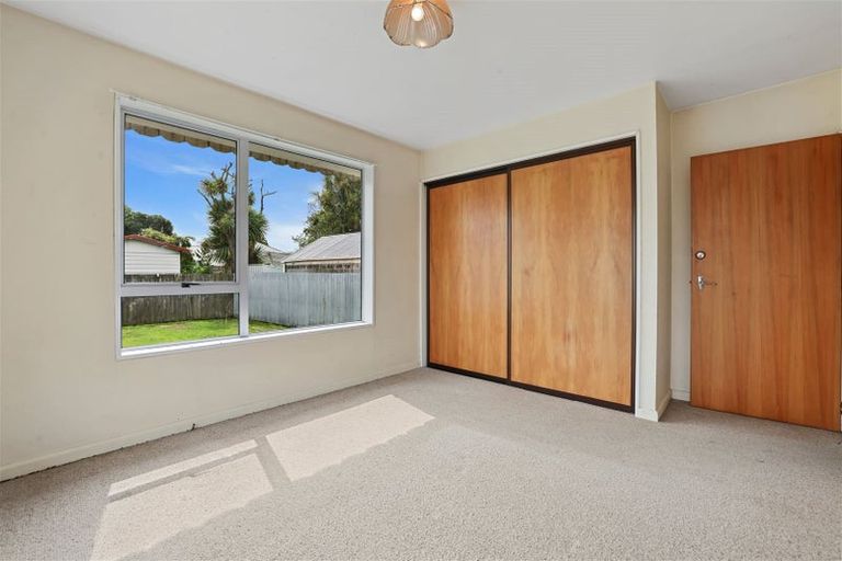 Photo of property in 5 Lochee Road, Upper Riccarton, Christchurch, 8041