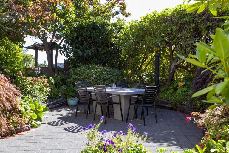 Photo of property in 67 Shepherd Road, Waipahihi, Taupo, 3330