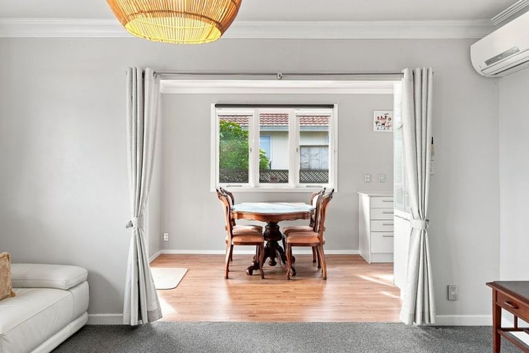 Photo of property in 11 Glenbrook Road, Karaka, Papakura, 2580