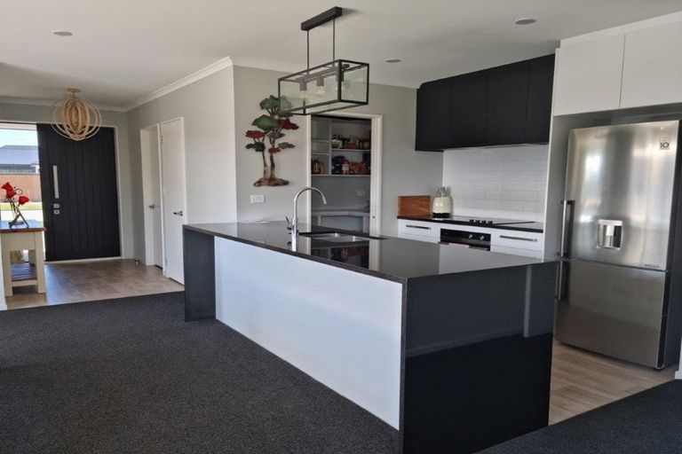 Photo of property in 66 Prestons Park Drive, Marshland, Christchurch, 8083