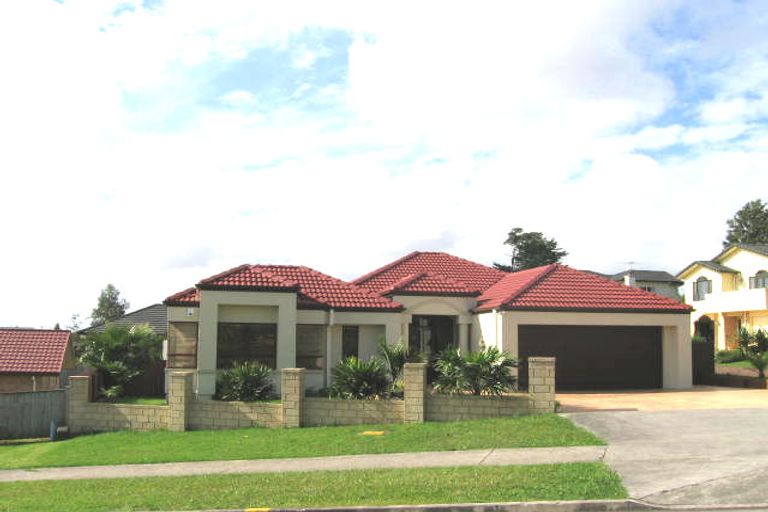 Photo of property in 13 Semillon Avenue, Henderson, Auckland, 0612