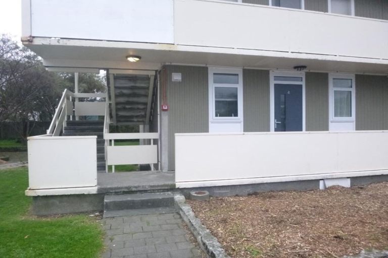 Photo of property in 4/41 Barber Grove, Moera, Lower Hutt, 5010