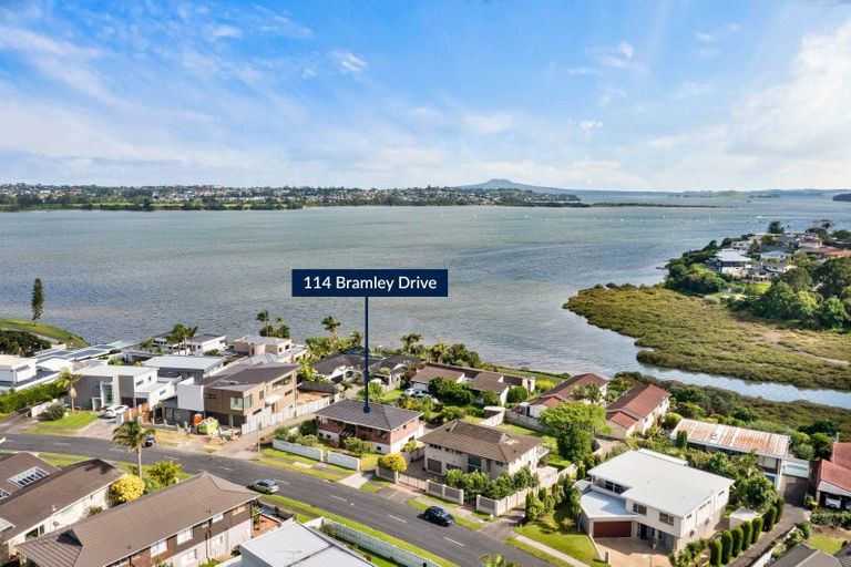 Photo of property in 114 Bramley Drive, Farm Cove, Auckland, 2012