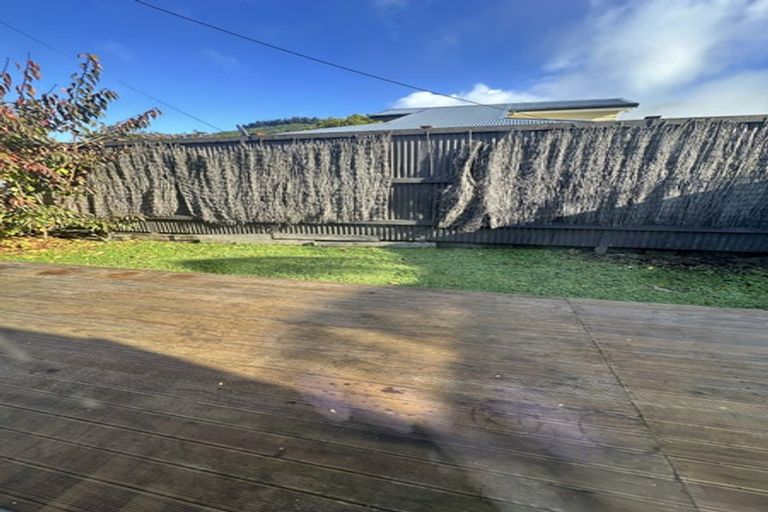 Photo of property in 4 Waimarama Grove, Birchville, Upper Hutt, 5018