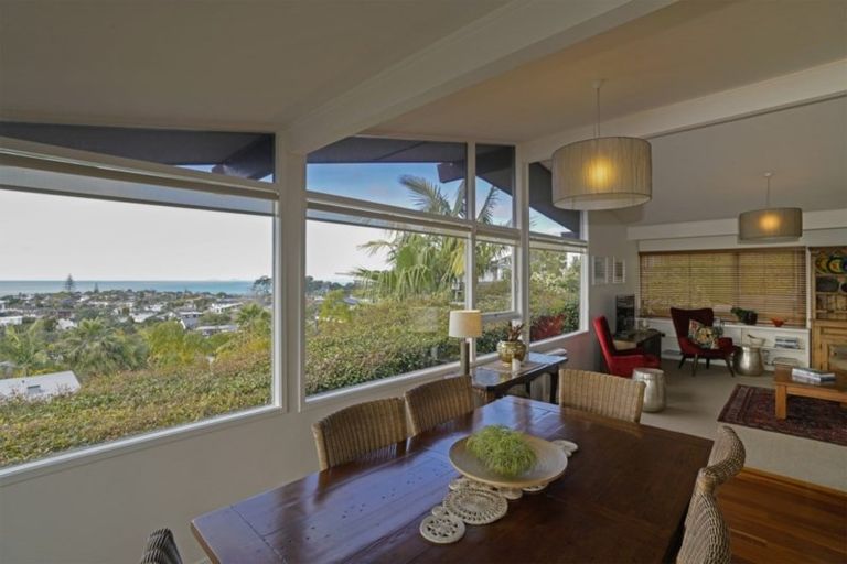 Photo of property in 173 Kowhai Road, Mairangi Bay, Auckland, 0630