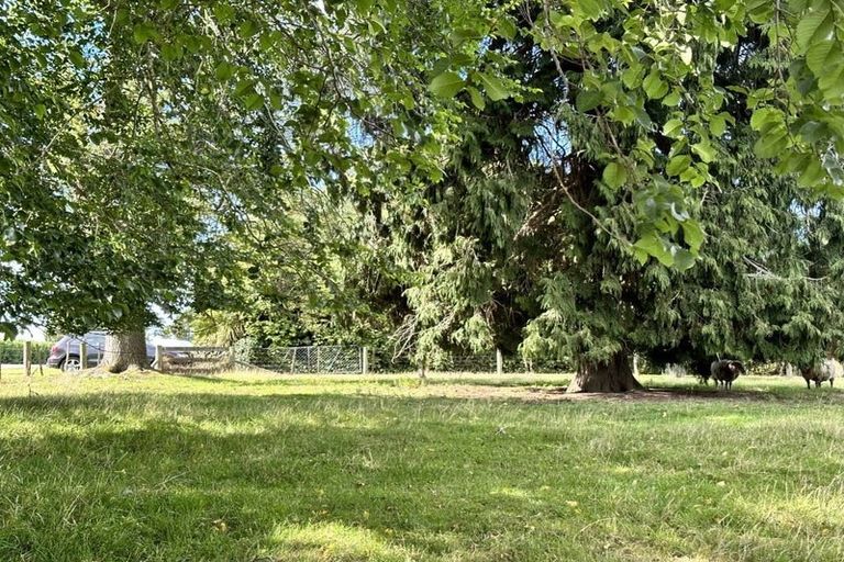 Photo of property in 82 Lower Lake Road, Leeston, 7683