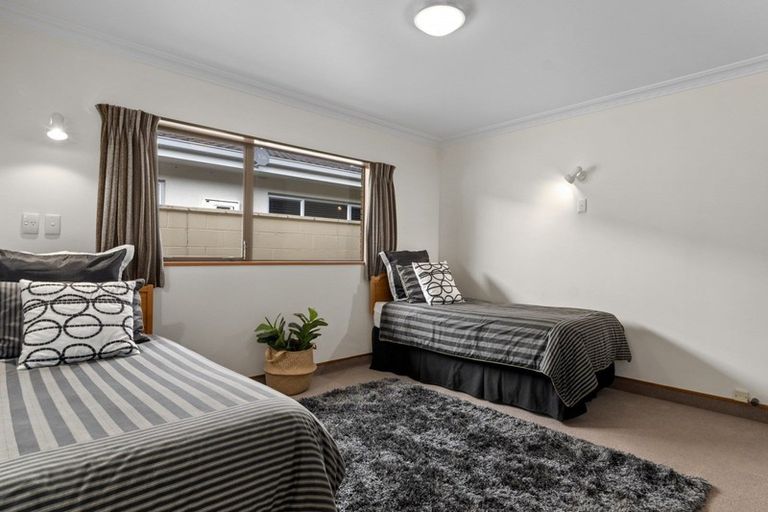 Photo of property in 269 Beach Road, Matua, Tauranga, 3110