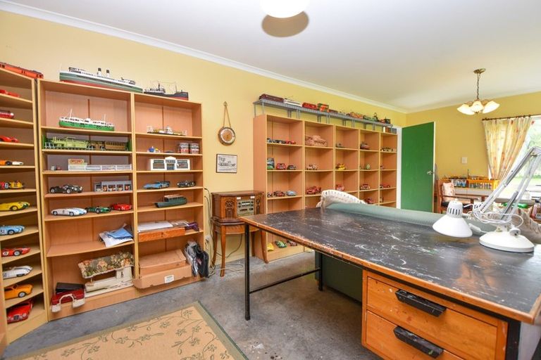 Photo of property in 1049 Longbush Road, Longbush, Masterton, 5884