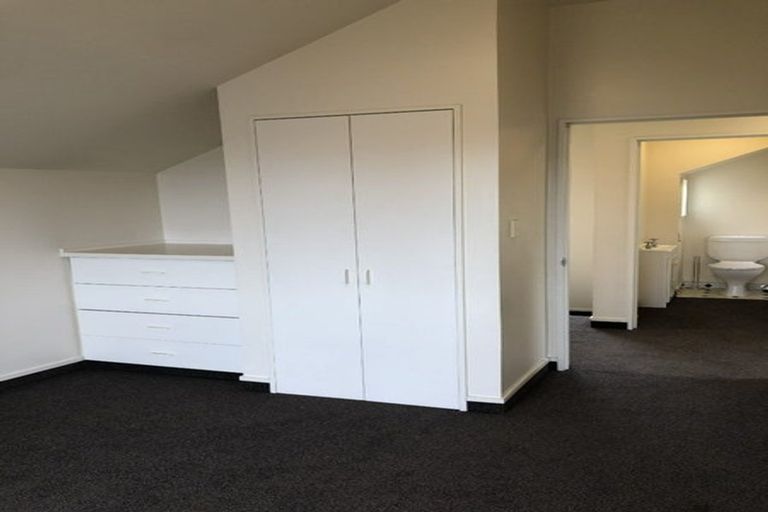 Photo of property in 4/10 Dilworth Street, Riccarton, Christchurch, 8011