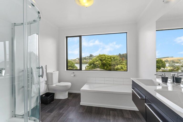 Photo of property in 1420 Taieri Mouth Road, Taieri Mouth, Brighton, 9091