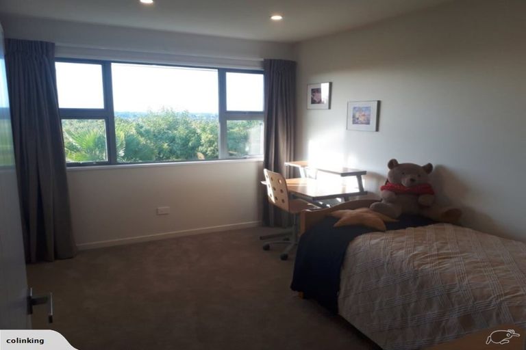 Photo of property in 28 Woodlau Rise, Huntsbury, Christchurch, 8022