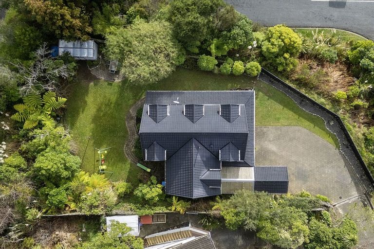 Photo of property in 2 Dunleith Grove, Silverstream, Upper Hutt, 5019