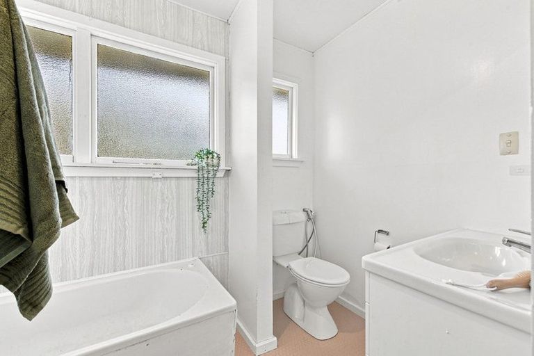 Photo of property in 12 Chartwell Street, Burwood, Christchurch, 8083
