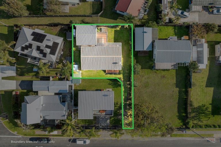 Photo of property in 307b Ocean Road, Whangamata, 3620